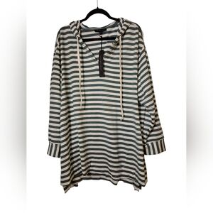 NWT Jane + Delancey Green and Cream Stripe Hoodie 2X